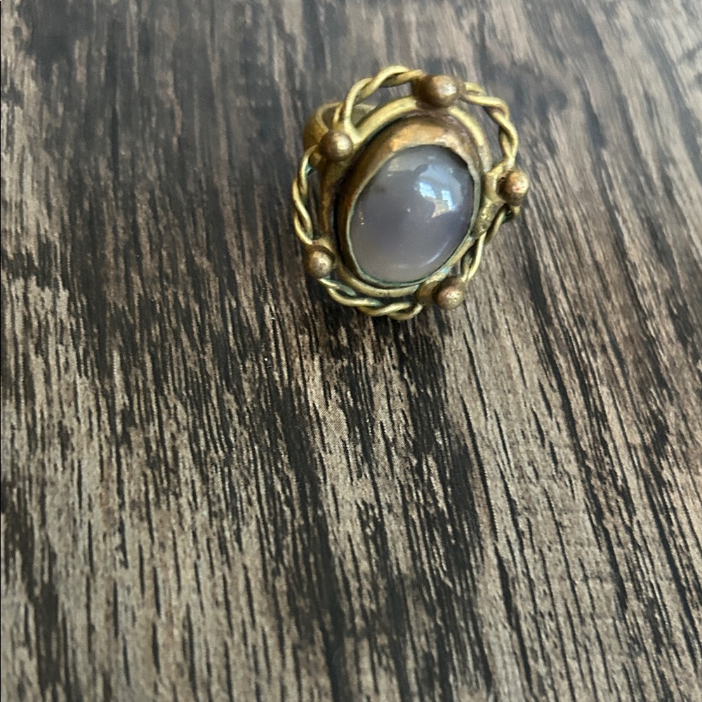 Vintage Elegant Gold and Gray Women's Ring 
Size 8